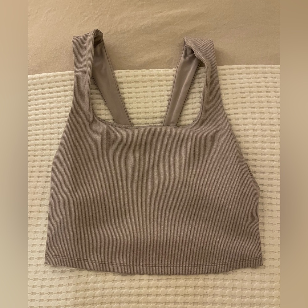 Alo yoga tank